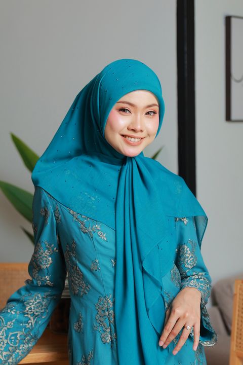 AFIN8119