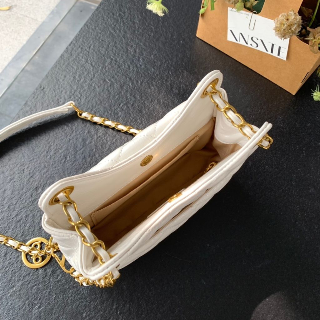 image_390CBB28-0AEC-4435-B49A-1DA8746743B5_1764423764