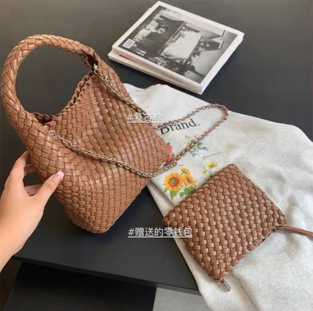 image_77847B53-21C6-4E66-9229-2B7638749C8D_1765413102