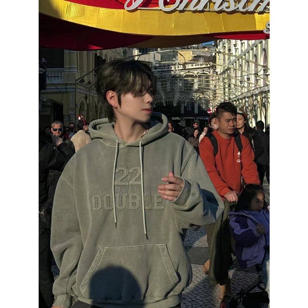 tw-11134207-7r98y-lqg45n4tbz0i92