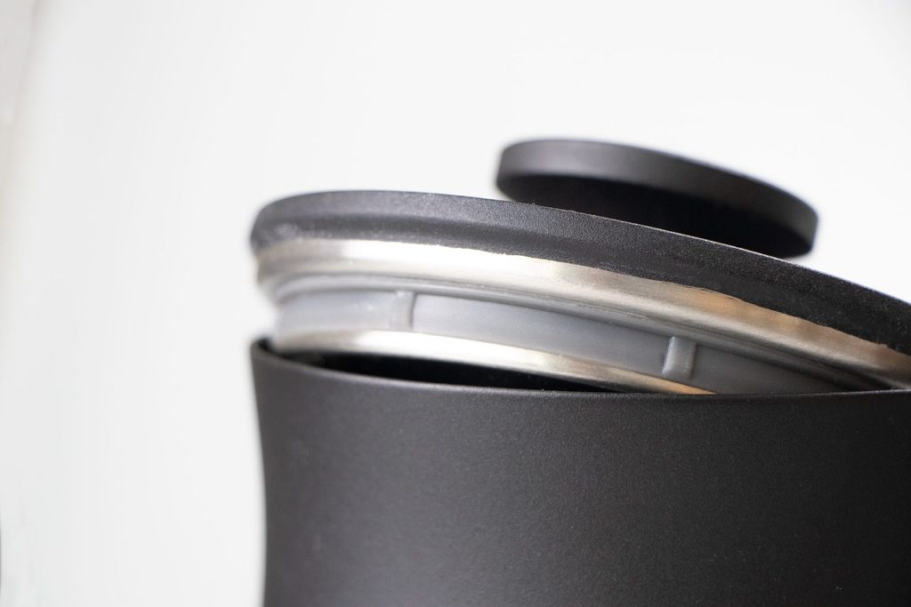 防水膠條-黑-scaled