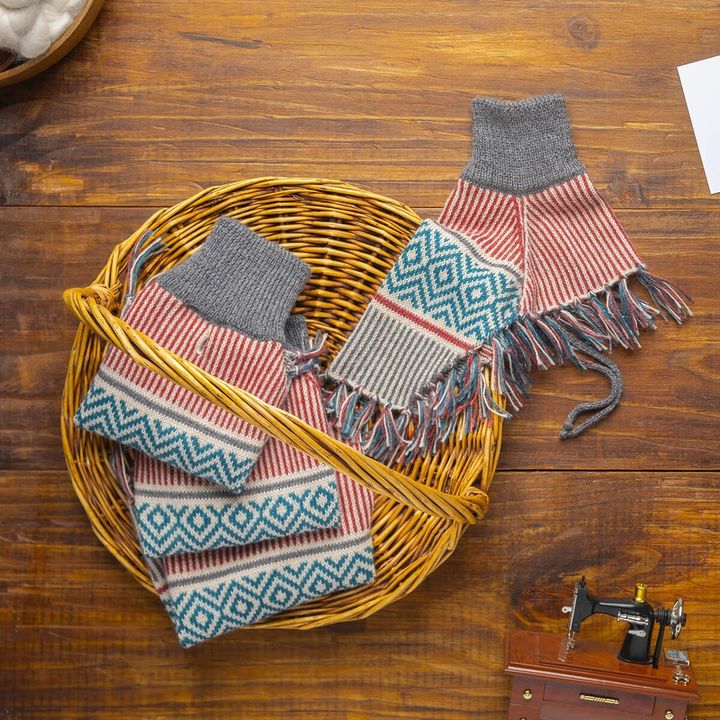 Composicion-Muted-Strings-Poncho