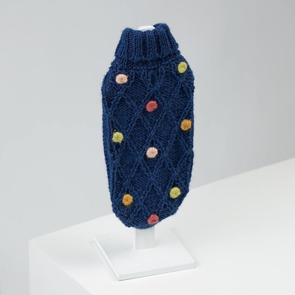 aw-pom-pom-navy-2