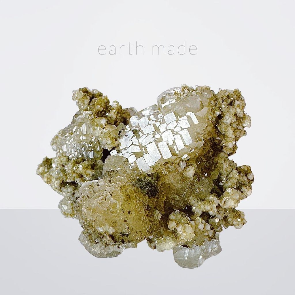 LINE_ALBUM_51812_230907_60