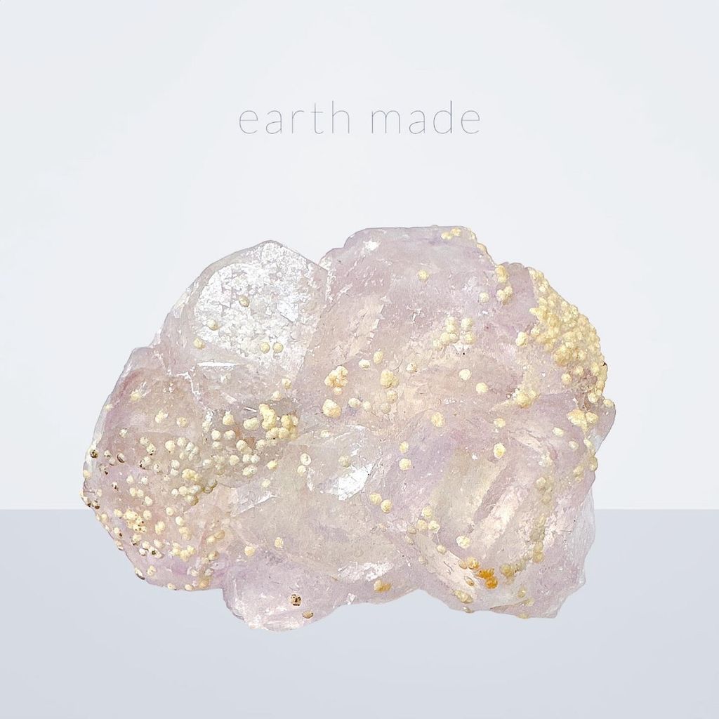 LINE_ALBUM_51818_230911_16