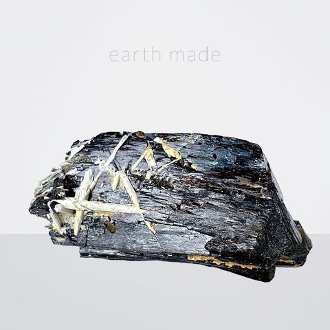 LINE_ALBUM_51840_230920_18