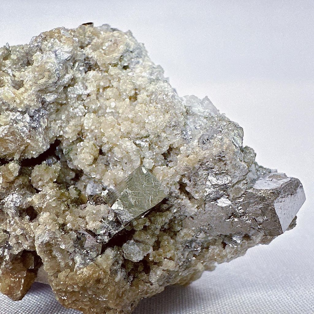 LINE_ALBUM_52004_231002_16