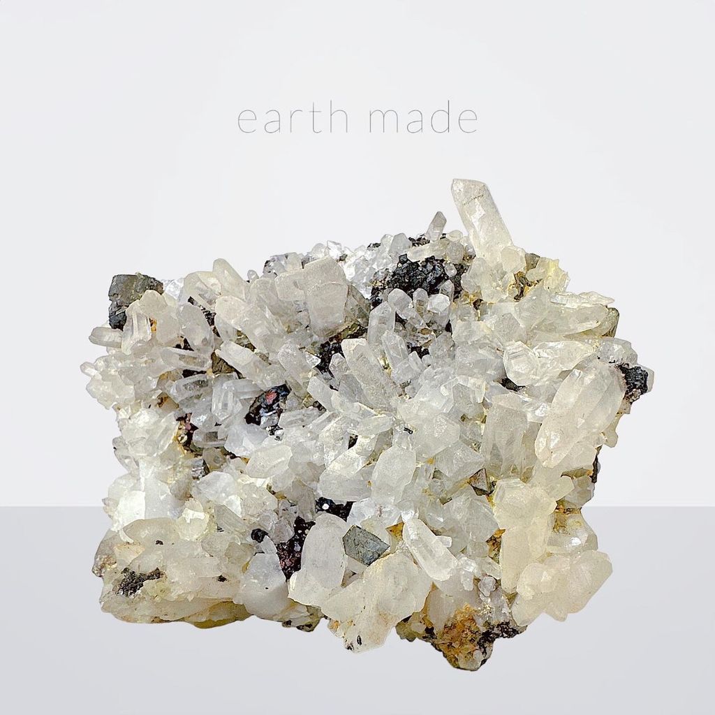 LINE_ALBUM_52028_231013_55