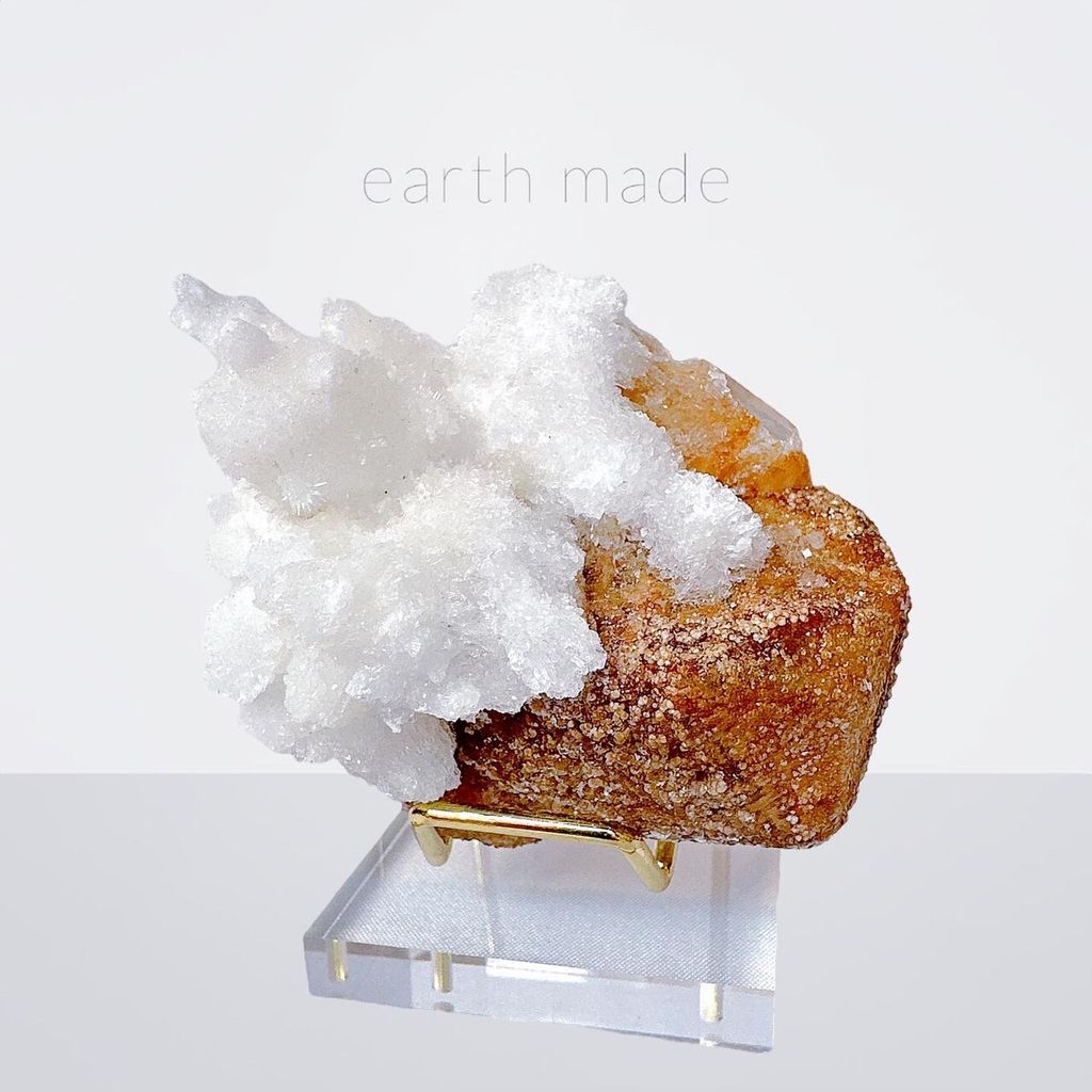 LINE_ALBUM_52038_231019_19