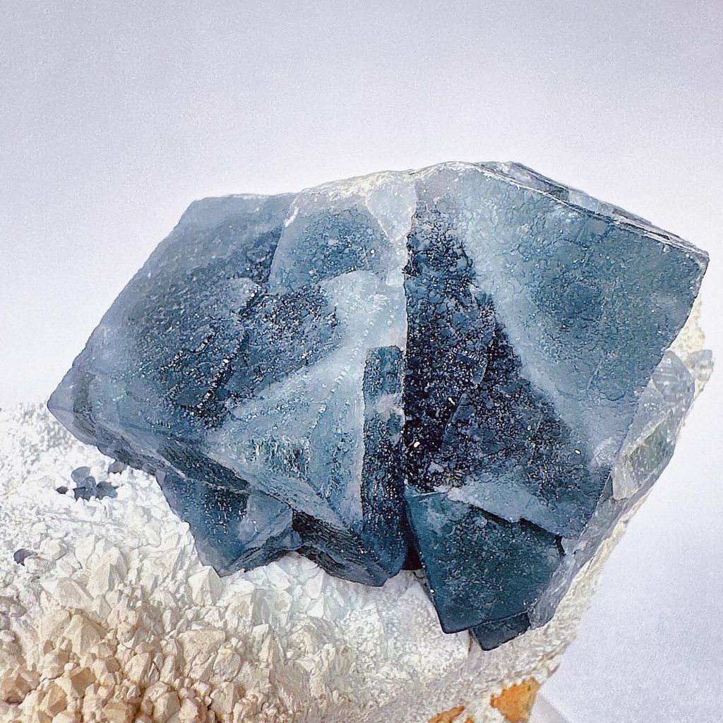 LINE_ALBUM_52042_231020_10