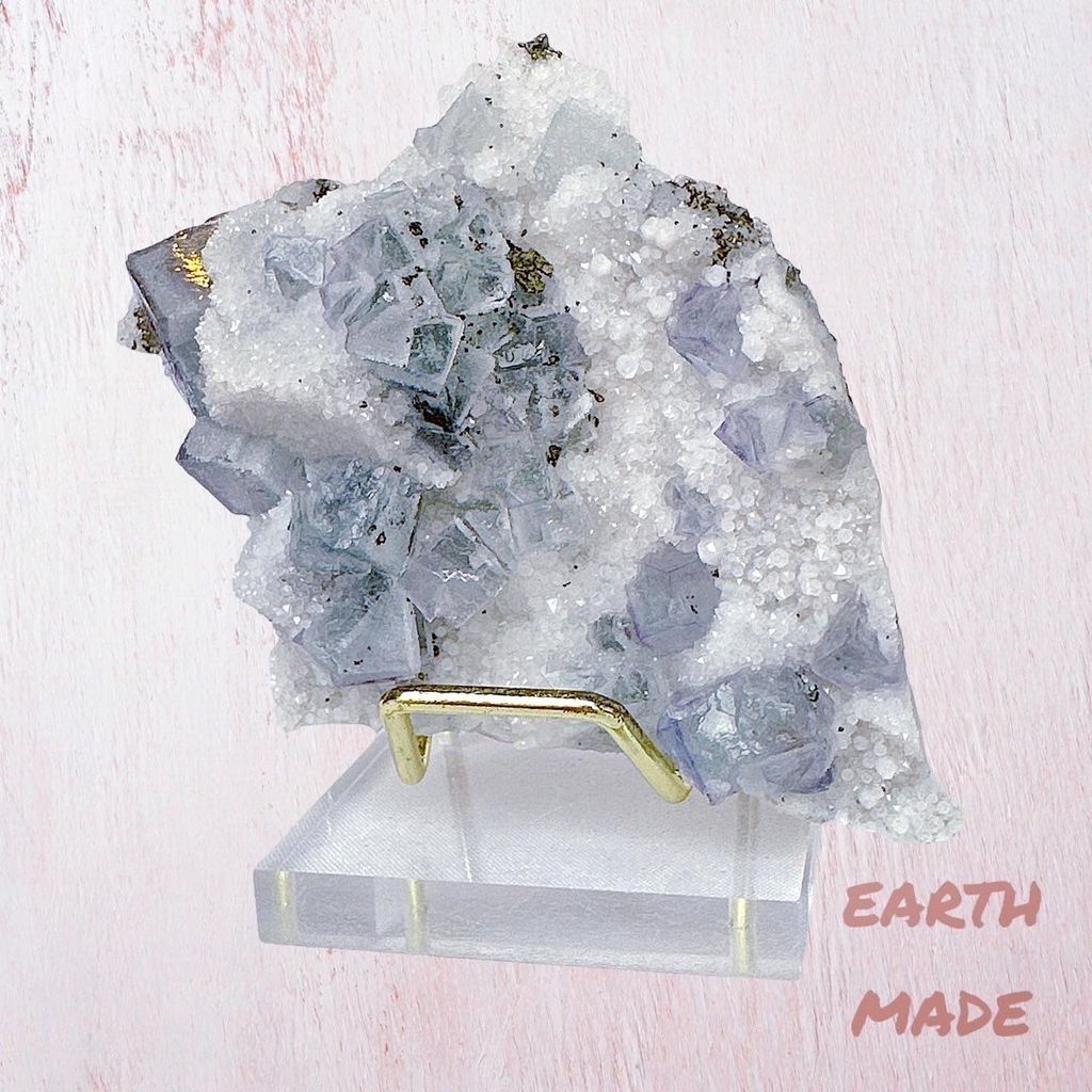 LINE_ALBUM_52404_231201_18