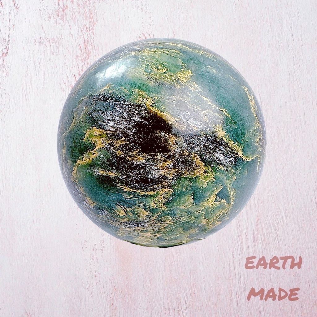 LINE_ALBUM_60204_240101_59