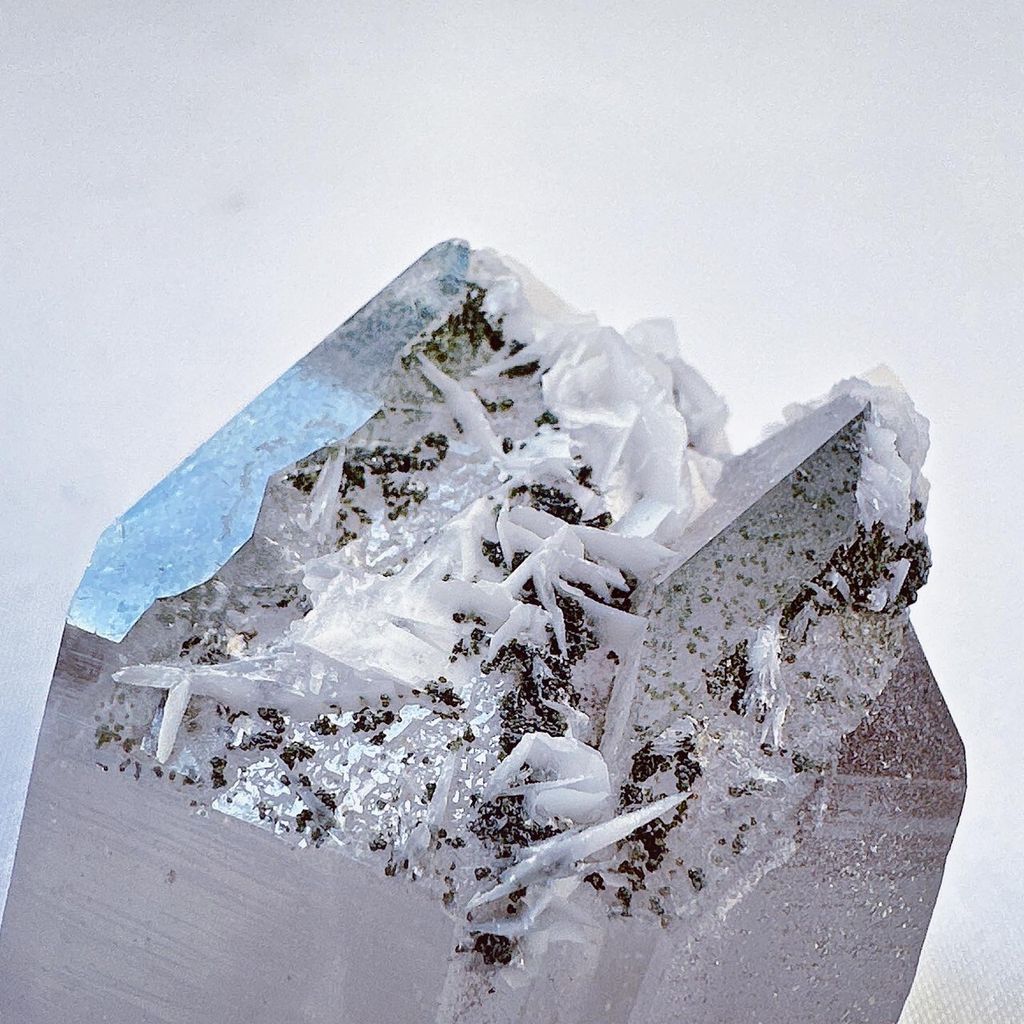 LINE_ALBUM_202418_240108_44