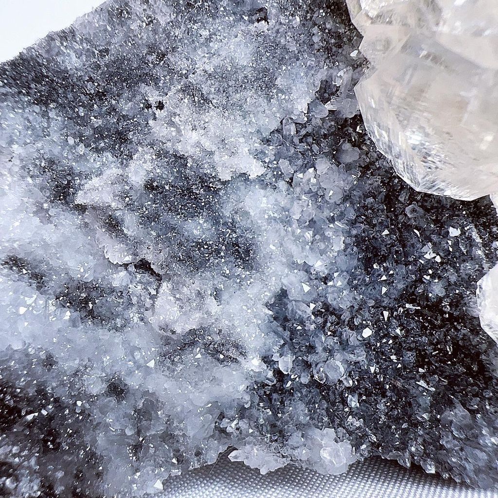 LINE_ALBUM_202444_240404_18