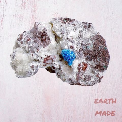 LINE_ALBUM_202448_240408_107