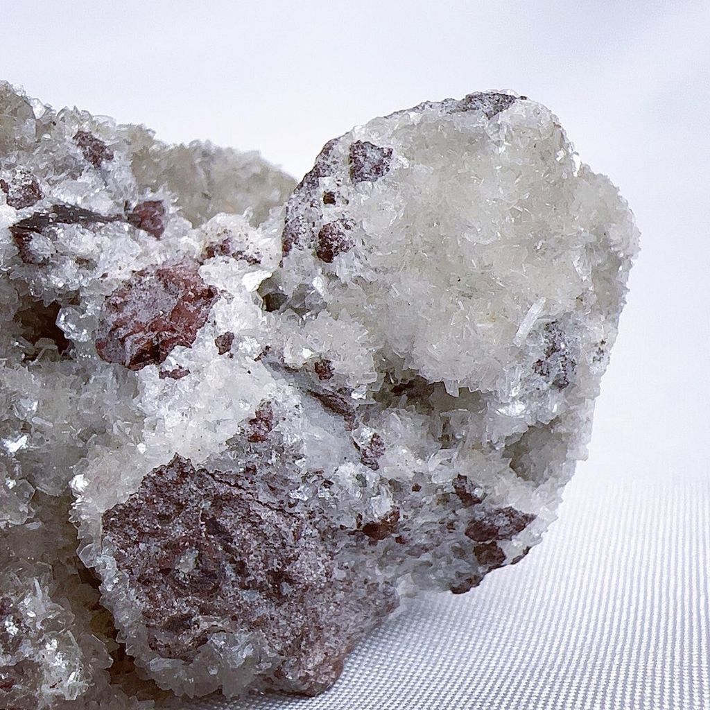 LINE_ALBUM_202448_240408_103