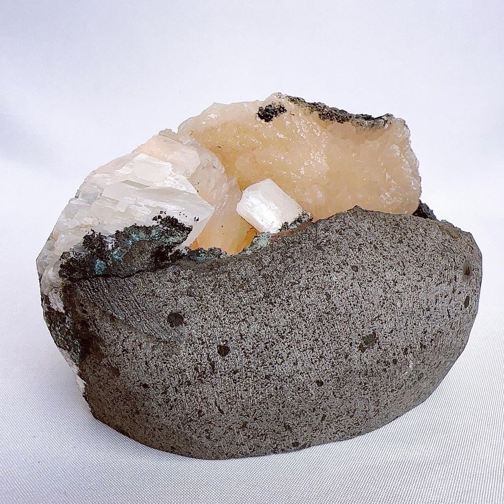 LINE_ALBUM_2024417_240417_21