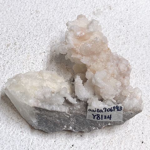 528688936706113922_0