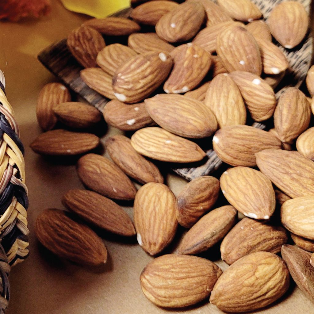 almond-2