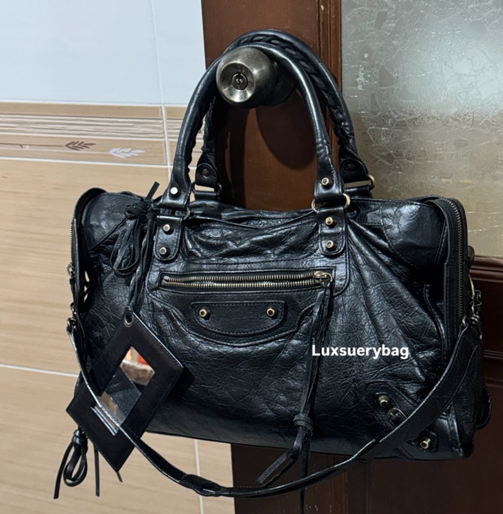 Screenshot 2025-10-01 230616