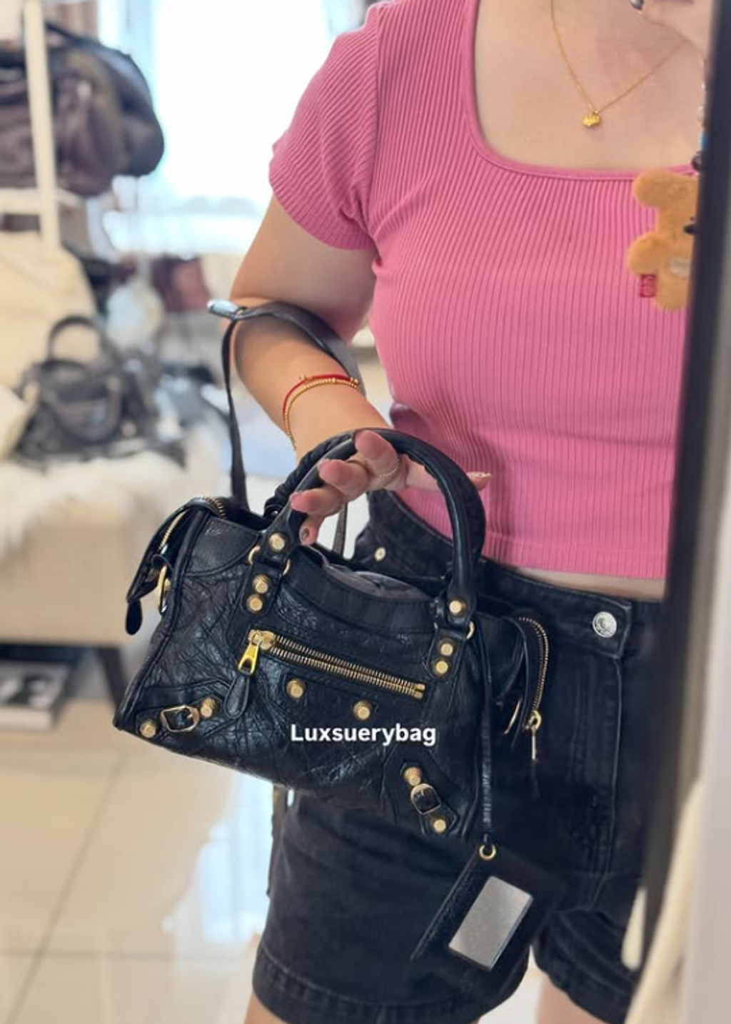 Screenshot 2025-11-06 223240