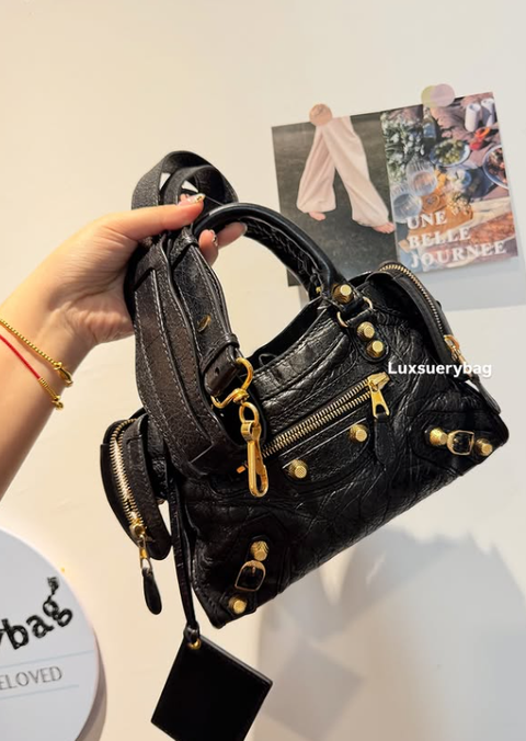 Screenshot 2025-11-06 223215