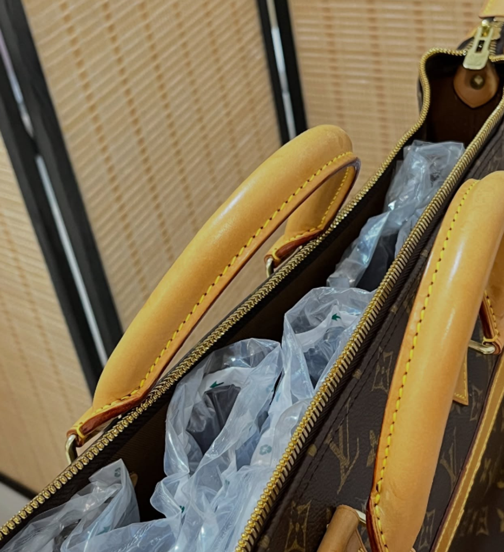 Screenshot 2025-11-25 230042