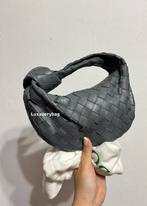 Screenshot 2025-12-06 214410