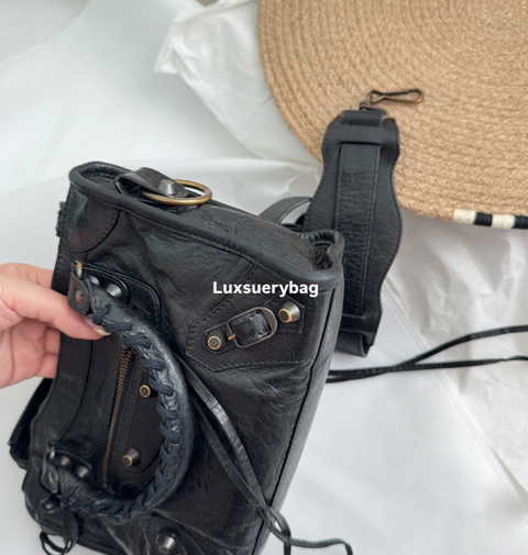 Screenshot 2025-12-13 113407