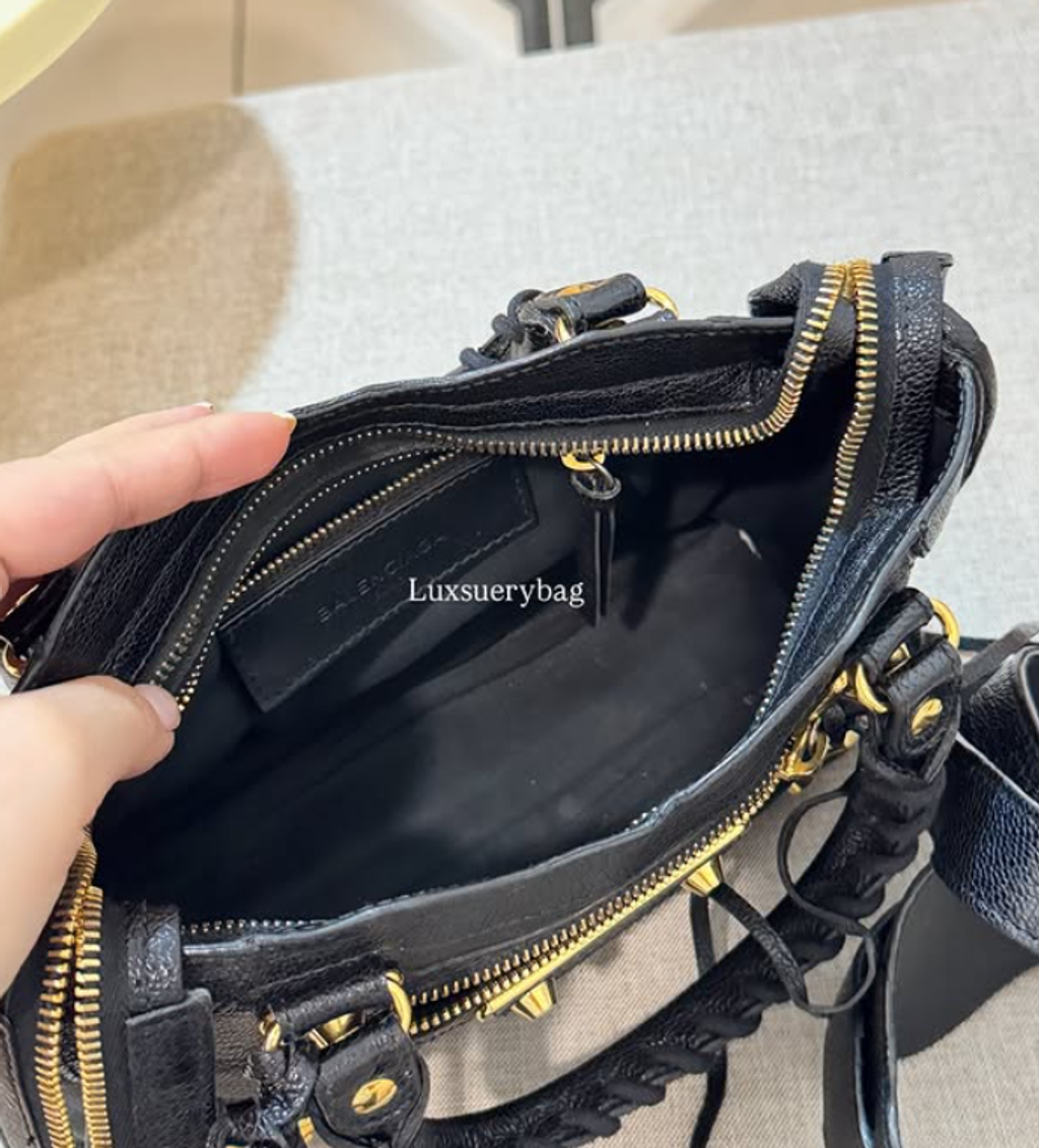 Screenshot 2025-12-13 113743