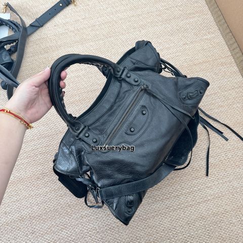 image_B1FCC5FB-7632-48AD-80B2-CD7B9DC549DC_1766490619