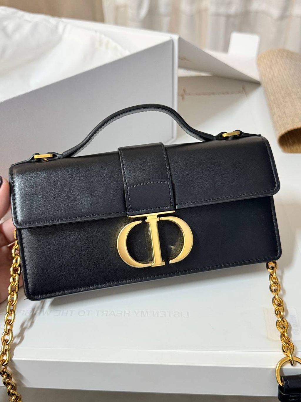 photo_6321121279443930661_y