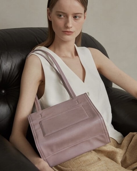 Stand Oil Oblong Bag Mini [8 colours] – Lumière Studio