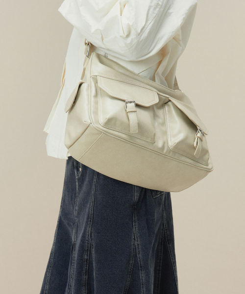 Stand Oil Joey Bag [4 colours] – Lumière Studio