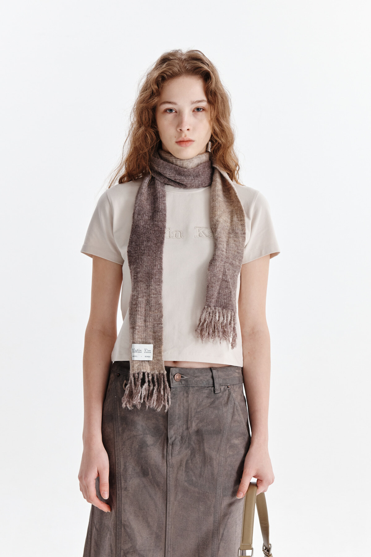 Matin Kim Reverse Patch Logo Crop Top [5 colours] – Lumière