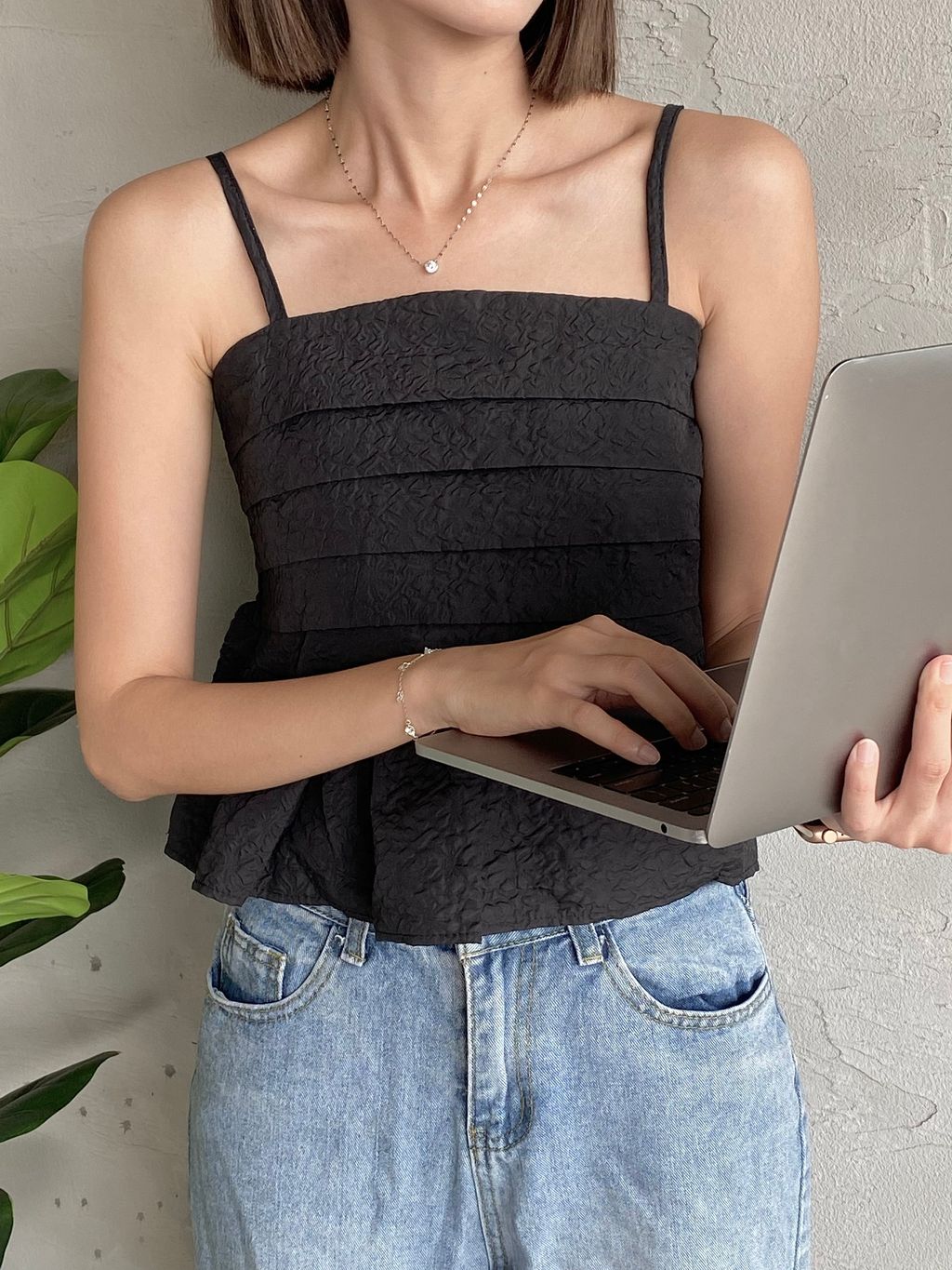 EC73142B-C11D-4E1A-8DEC-6F1A4C5A2B10