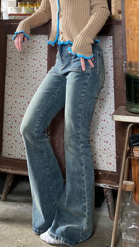 A4881295-0630-4781-9158-F079E401DE7D