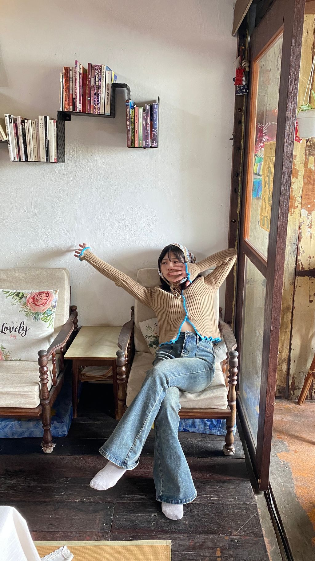 6924BDCE-5578-49E6-9F70-42B61FD93E71