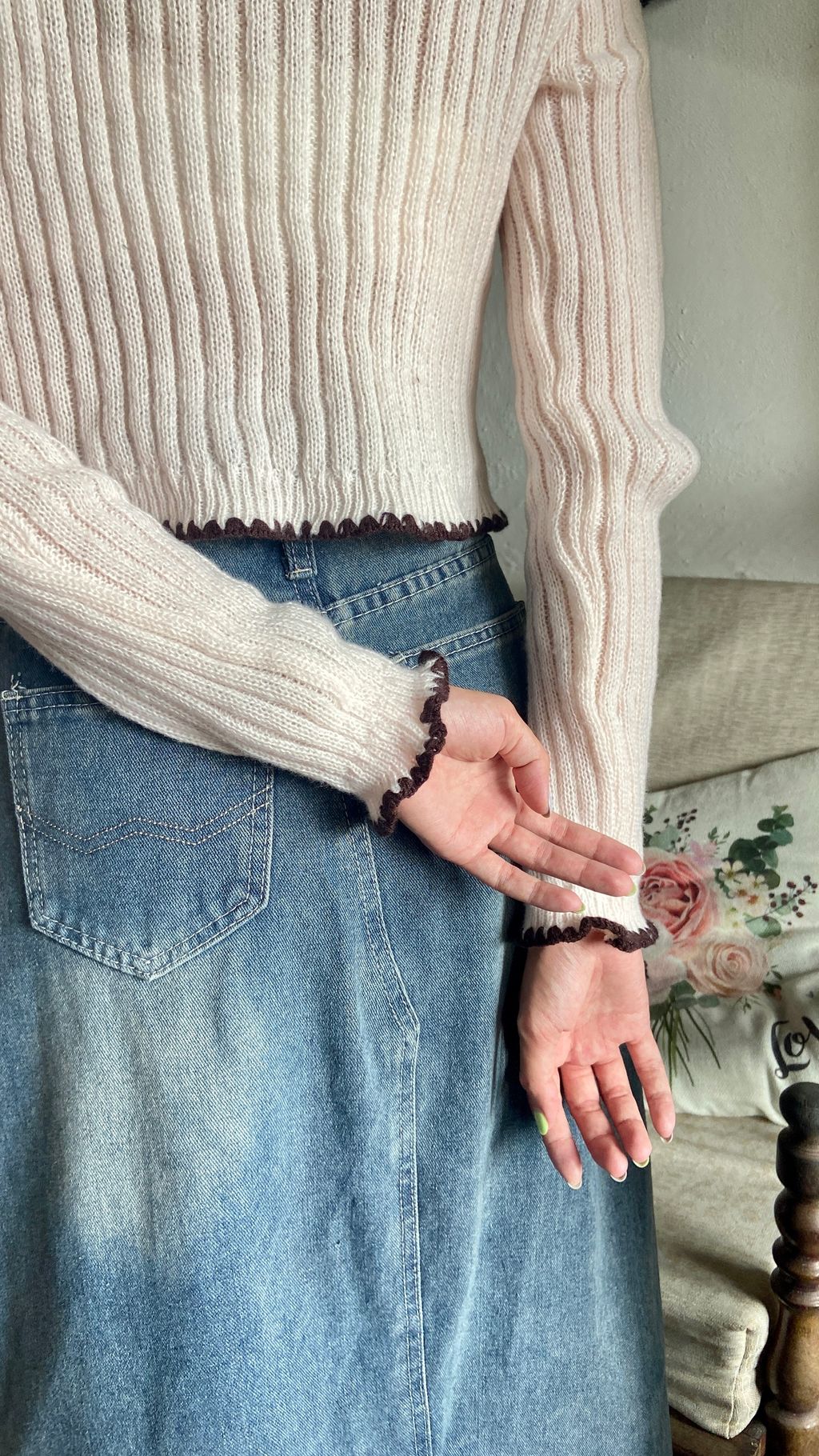 A2E27443-5B7C-4D16-812E-E17925BF58B5