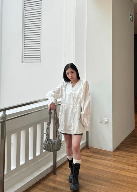 5B08F444-8E38-427B-8C70-A1807B3F693C