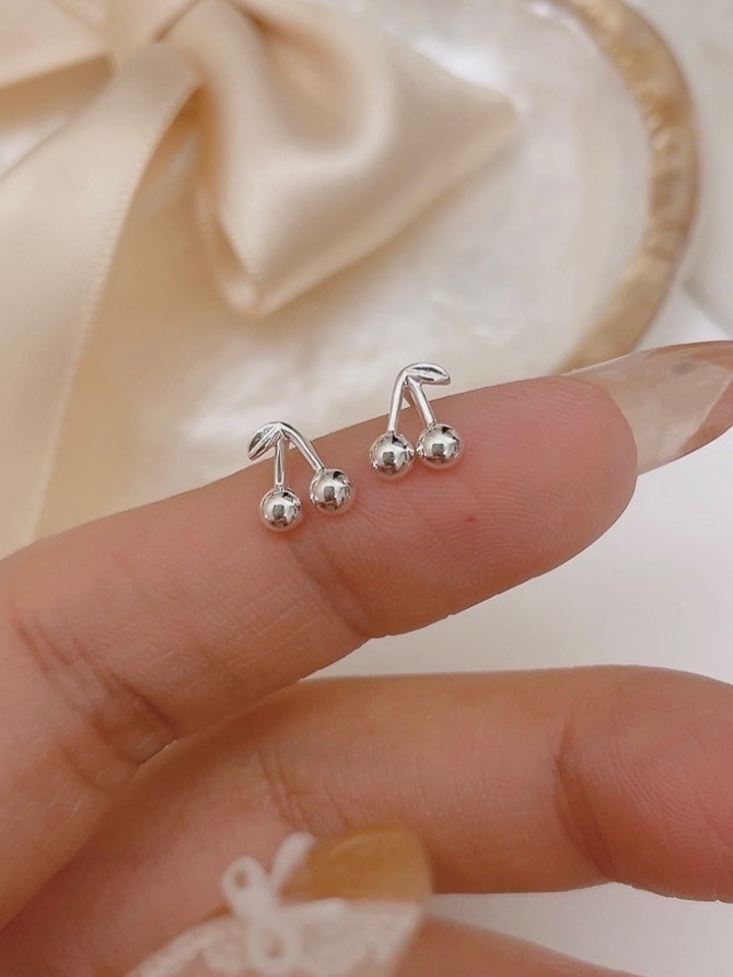 LINE_ALBUM_2月新品_250208_17