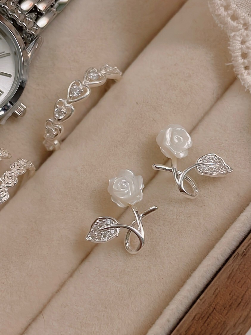 LINE_ALBUM_2025610_250610_24