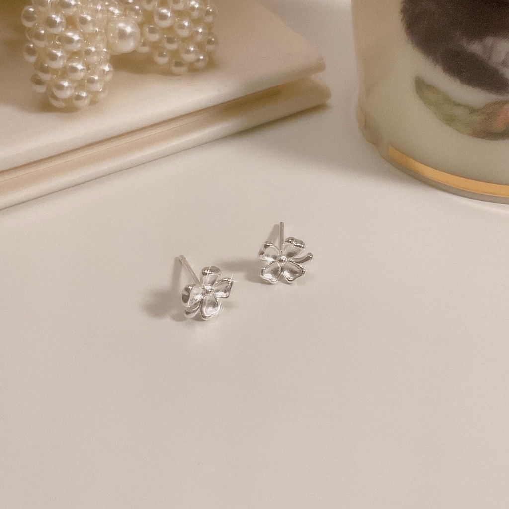 tw-11134207-7r98z-m04nzwbvvwmf94