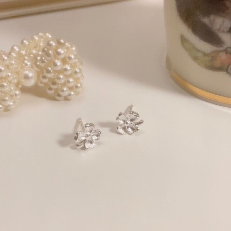 tw-11134207-7r98w-m04nzwbvt3hj15