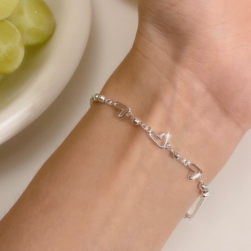 tw-11134207-7r992-m04nps2muqxzdf