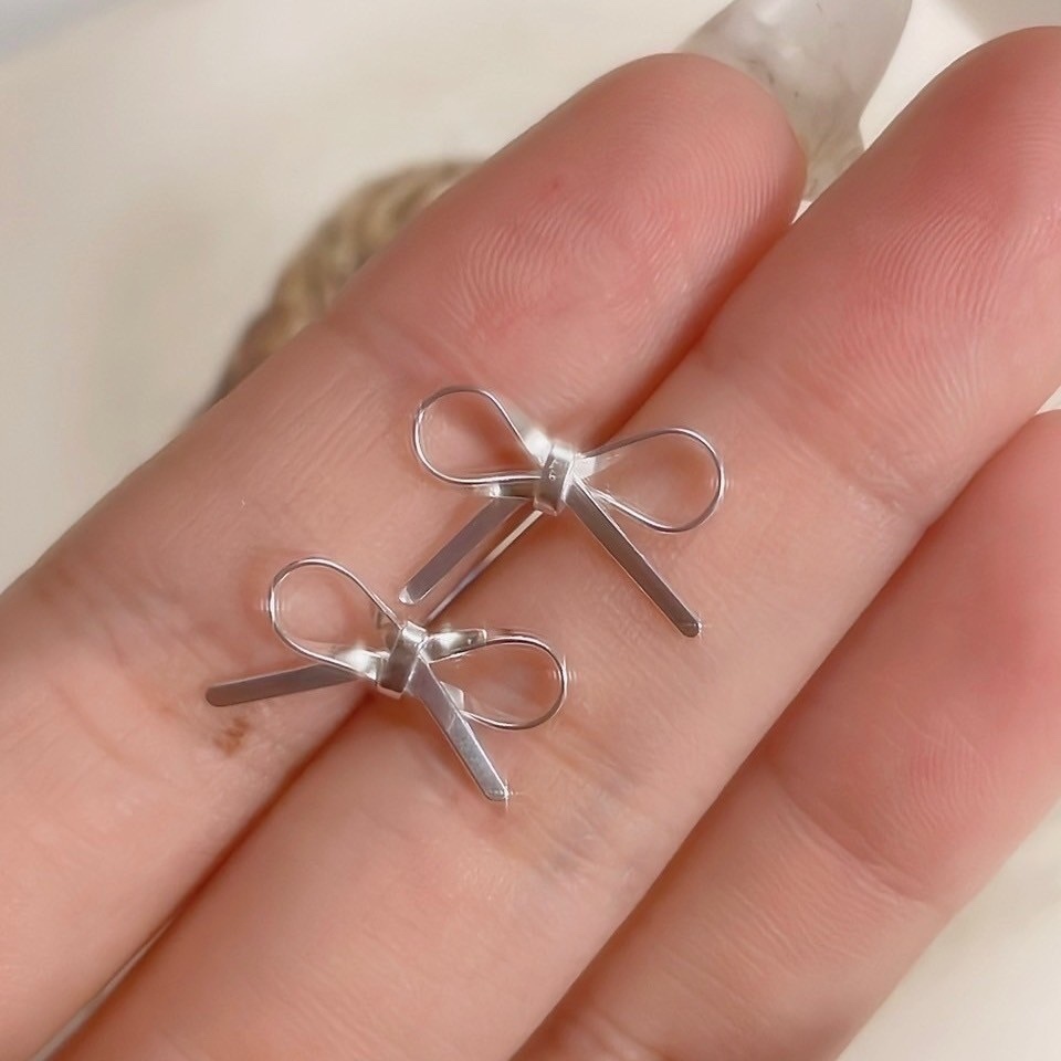 tw-11134207-7r98p-m04oclwe8z5303