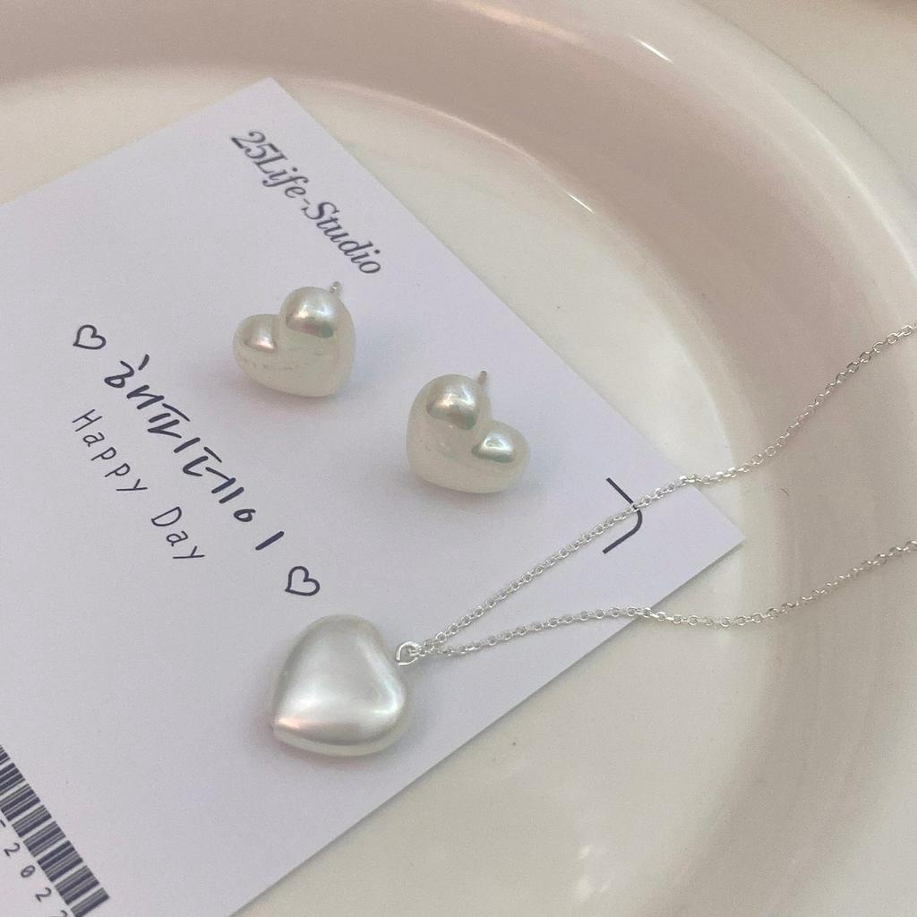 2548428b42e674abd7b35539072ee91c