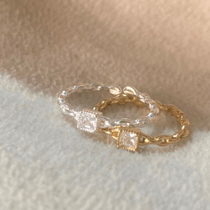 tw-11134207-7qul6-ljcsycmk4bwi97