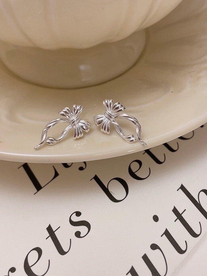 LINE_ALBUM_2月新品_250208_3