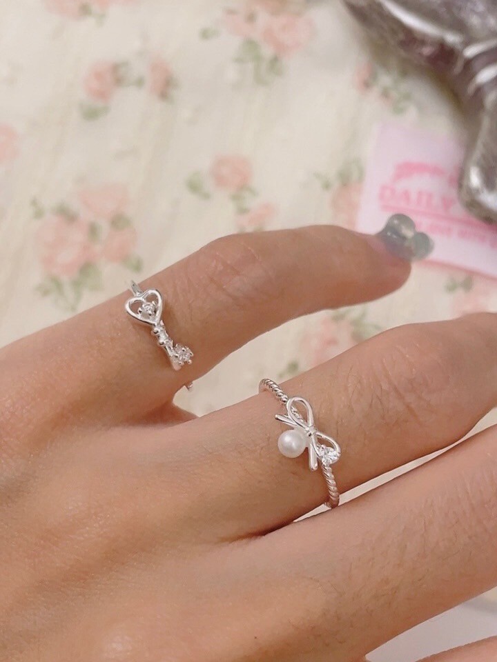 LINE_ALBUM_2月新品_250210_42